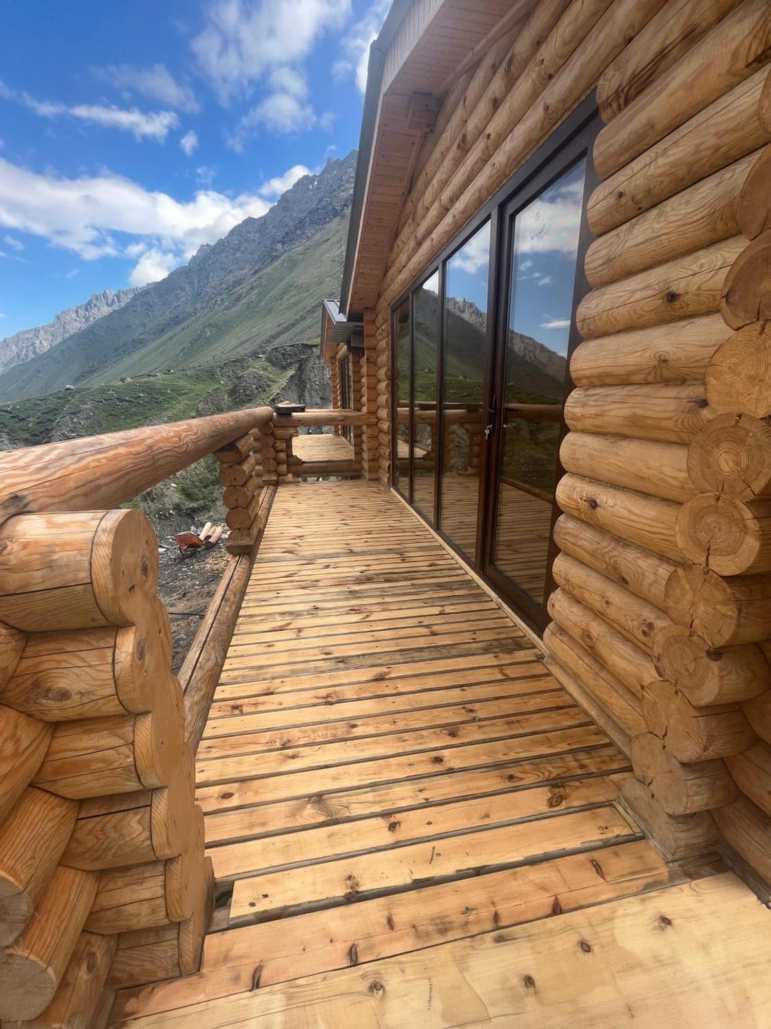 Alone Cottage Kazbegi Exterior foto